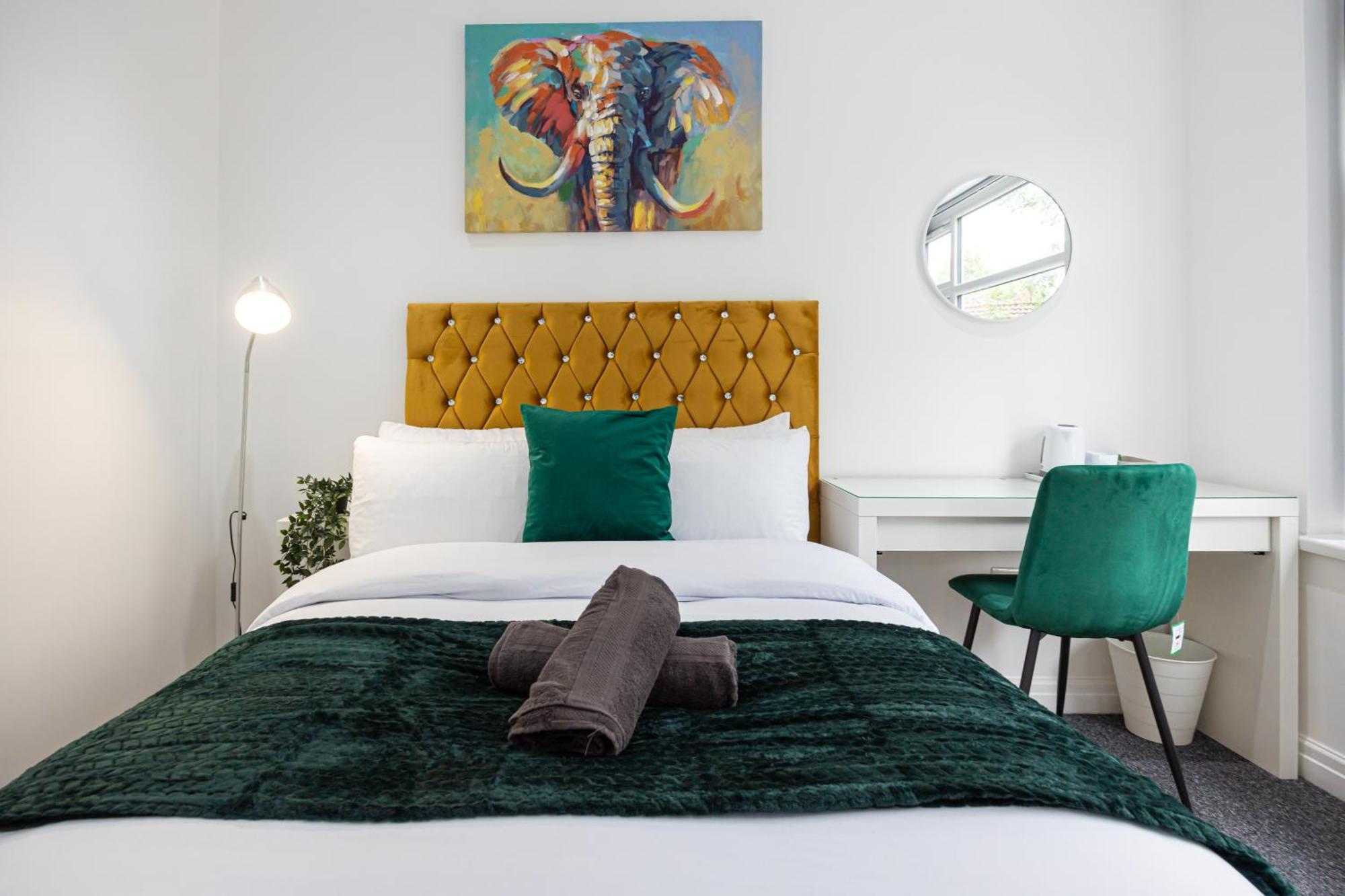 The Kent- Luxury Rooms مانشستر المظهر الخارجي الصورة